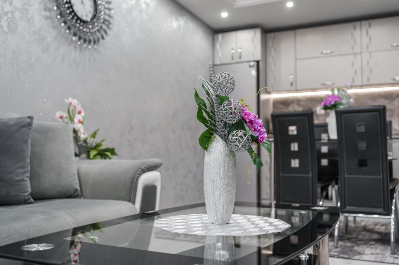 City Apartments - A Brand New Luxury & Comfy. Asenovgrad Bagian luar foto