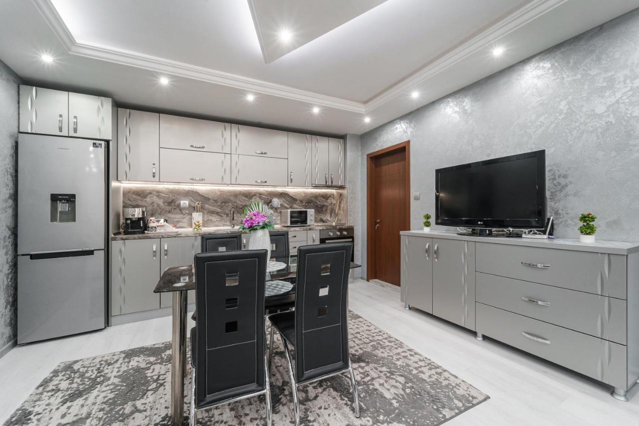 City Apartments - A Brand New Luxury & Comfy. Asenovgrad Bagian luar foto