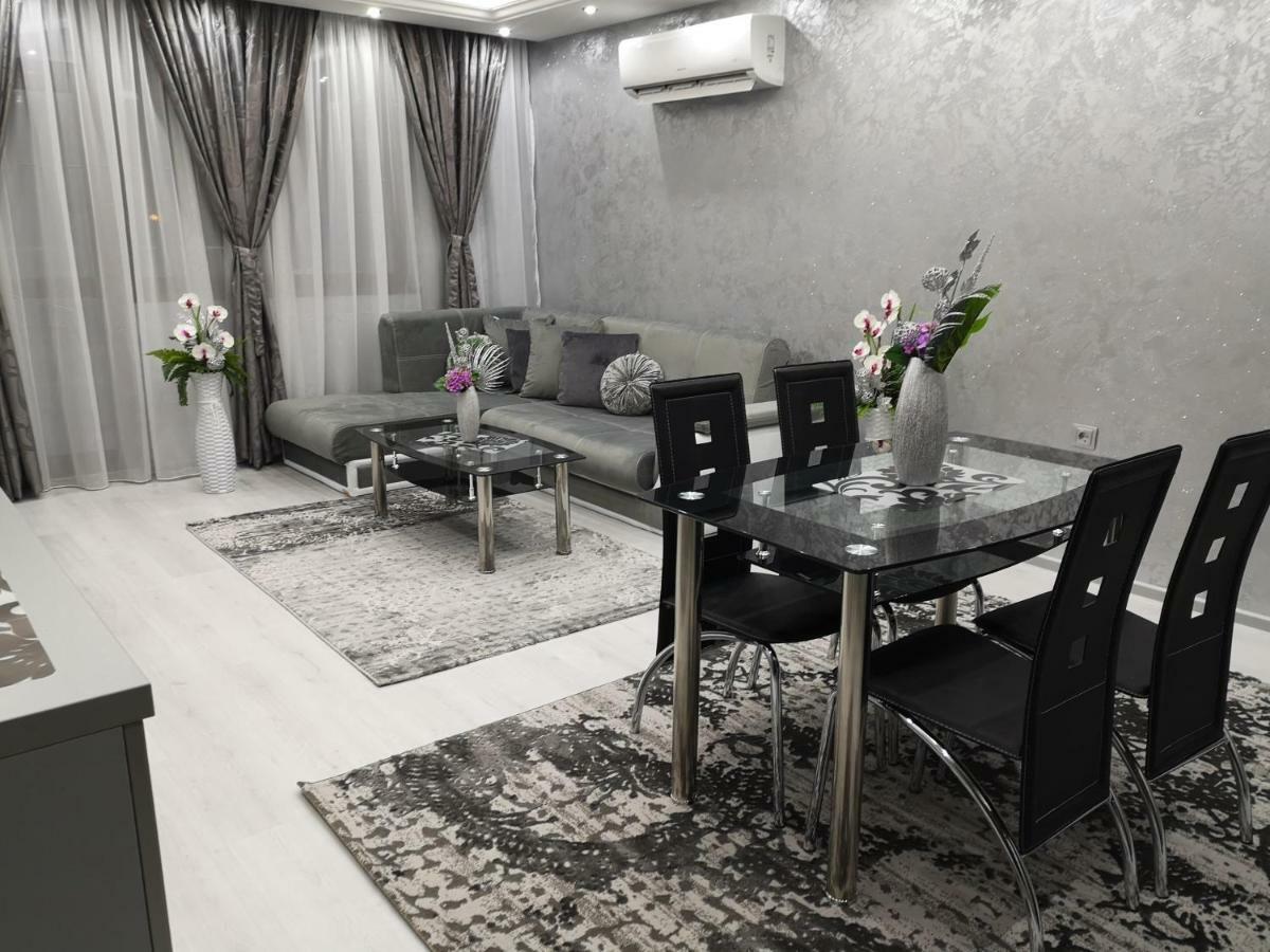 City Apartments - A Brand New Luxury & Comfy. Asenovgrad Bagian luar foto