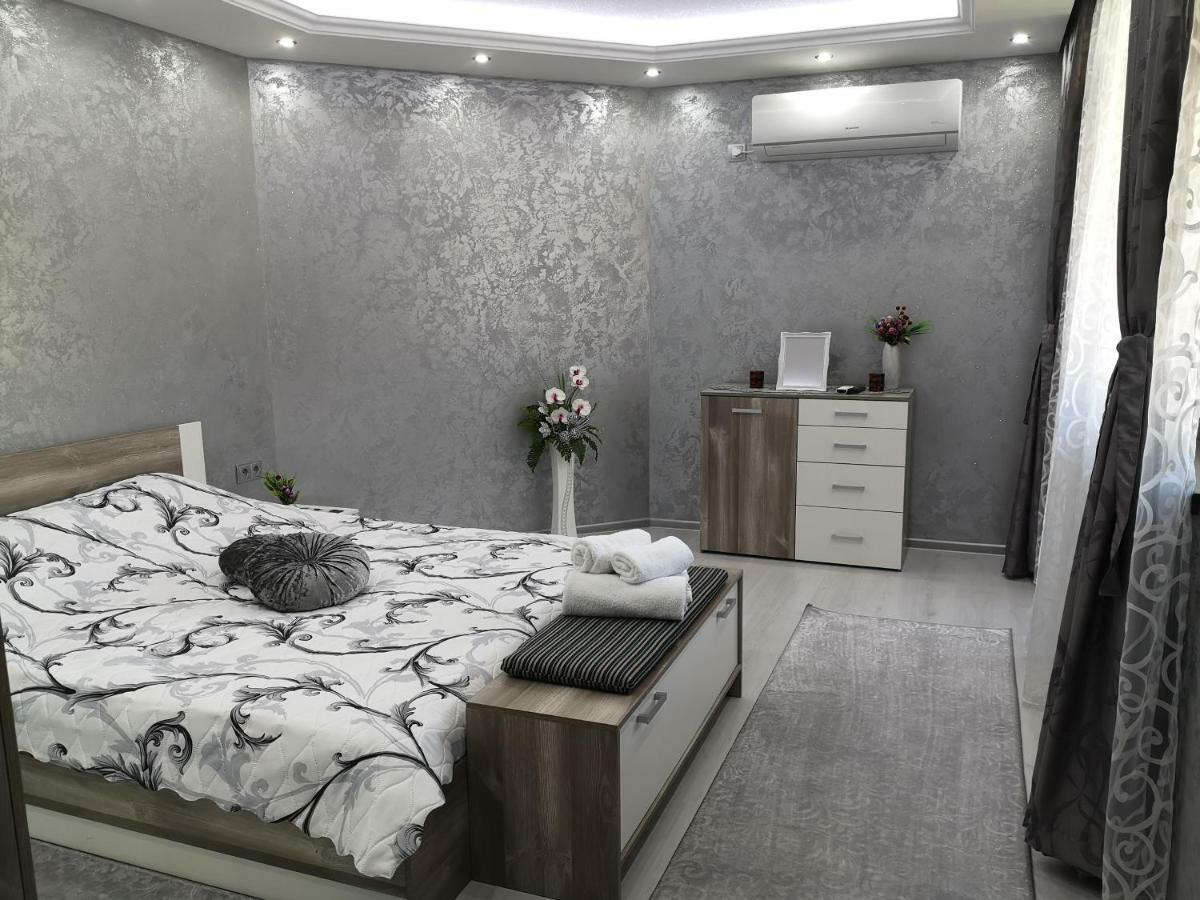 City Apartments - A Brand New Luxury & Comfy. Asenovgrad Bagian luar foto